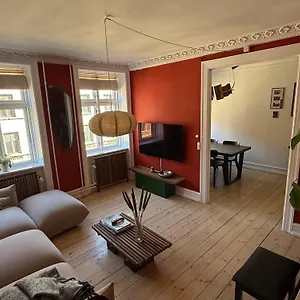 Indre Taet Ved Hovedbanegarden. Copenhague
